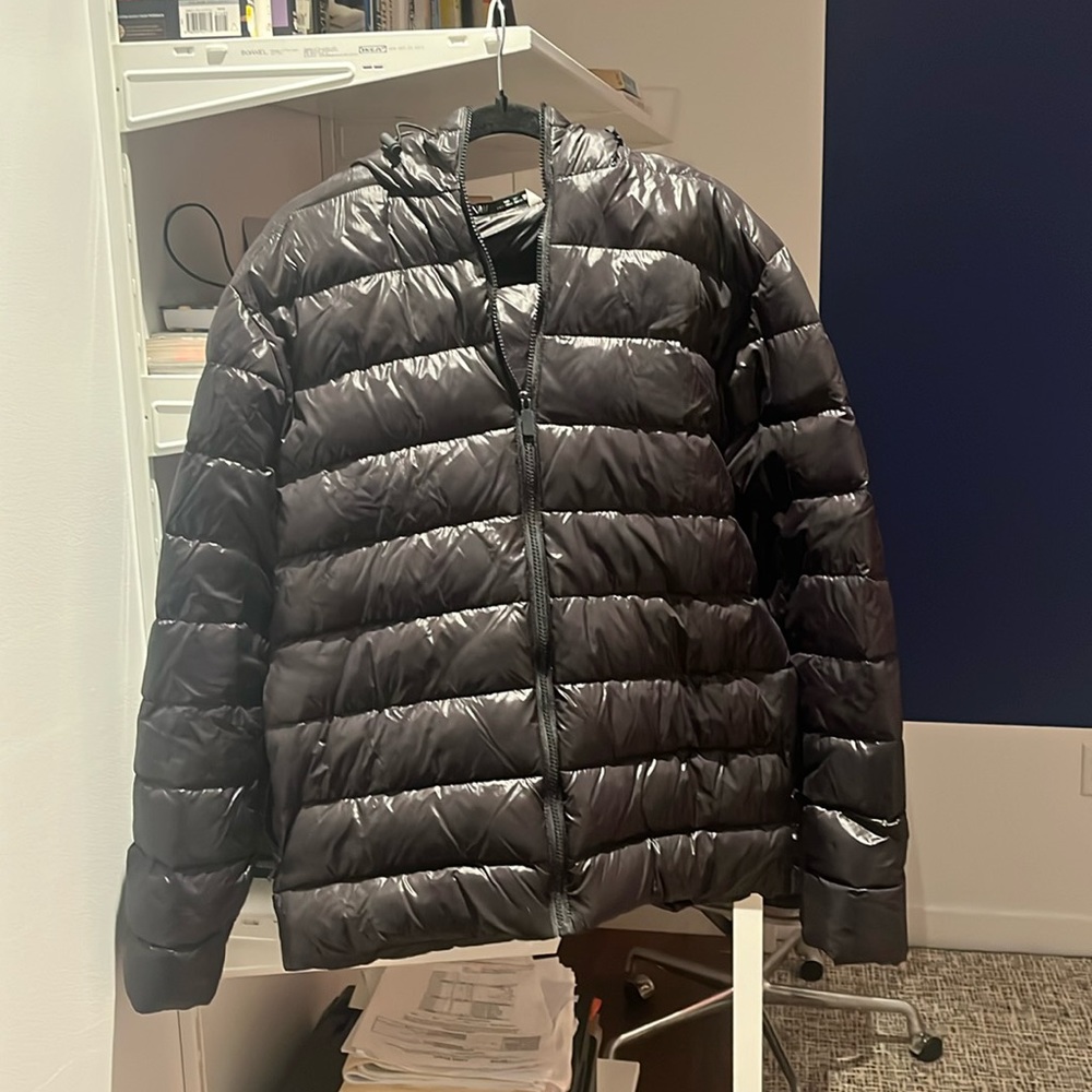 Zara Men’s XL Puffer Jacket
